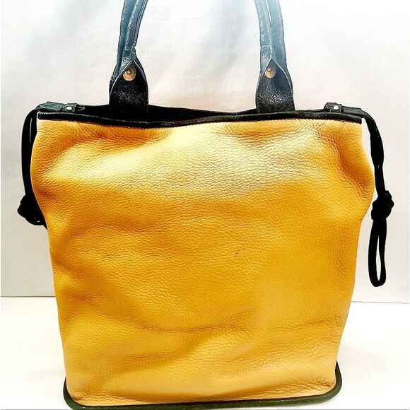 See By Chloe Leather Shoulder Bag - Picture 1 of 9